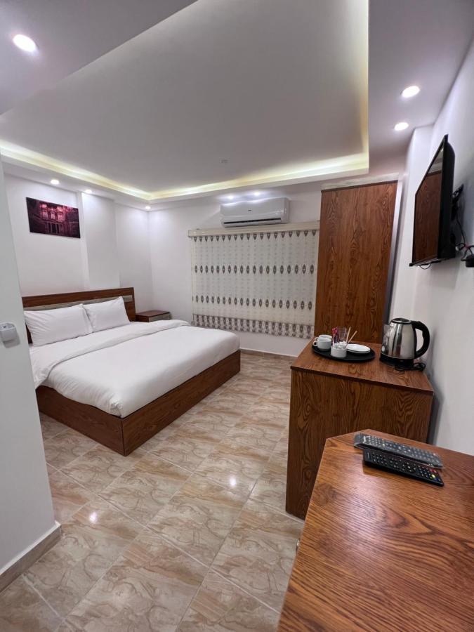 Petra Family Hotel Ваді-Муса Екстер'єр фото