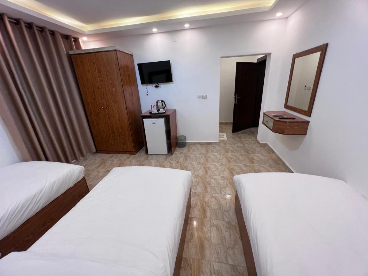 Petra Family Hotel Ваді-Муса Екстер'єр фото